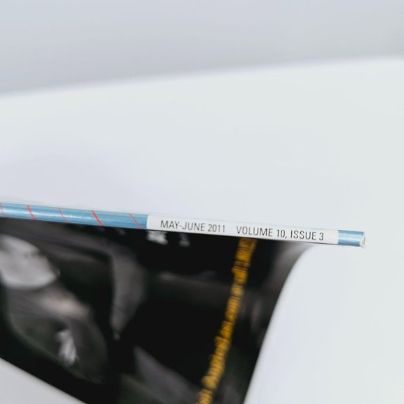 Mental Floss Magazine May June 2011 10th Annual Issues Knowledge Junkies Get Fix - Picture 2 of 5